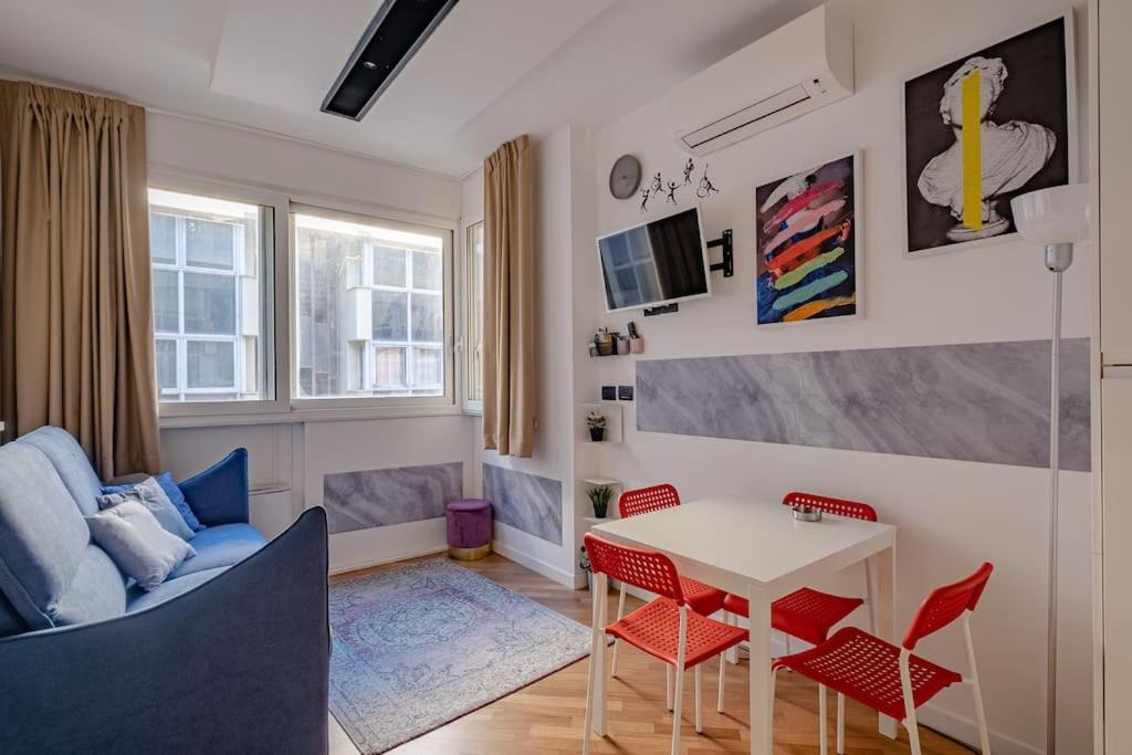 Modern Apartment At San Giovanni ローマ エクステリア 写真